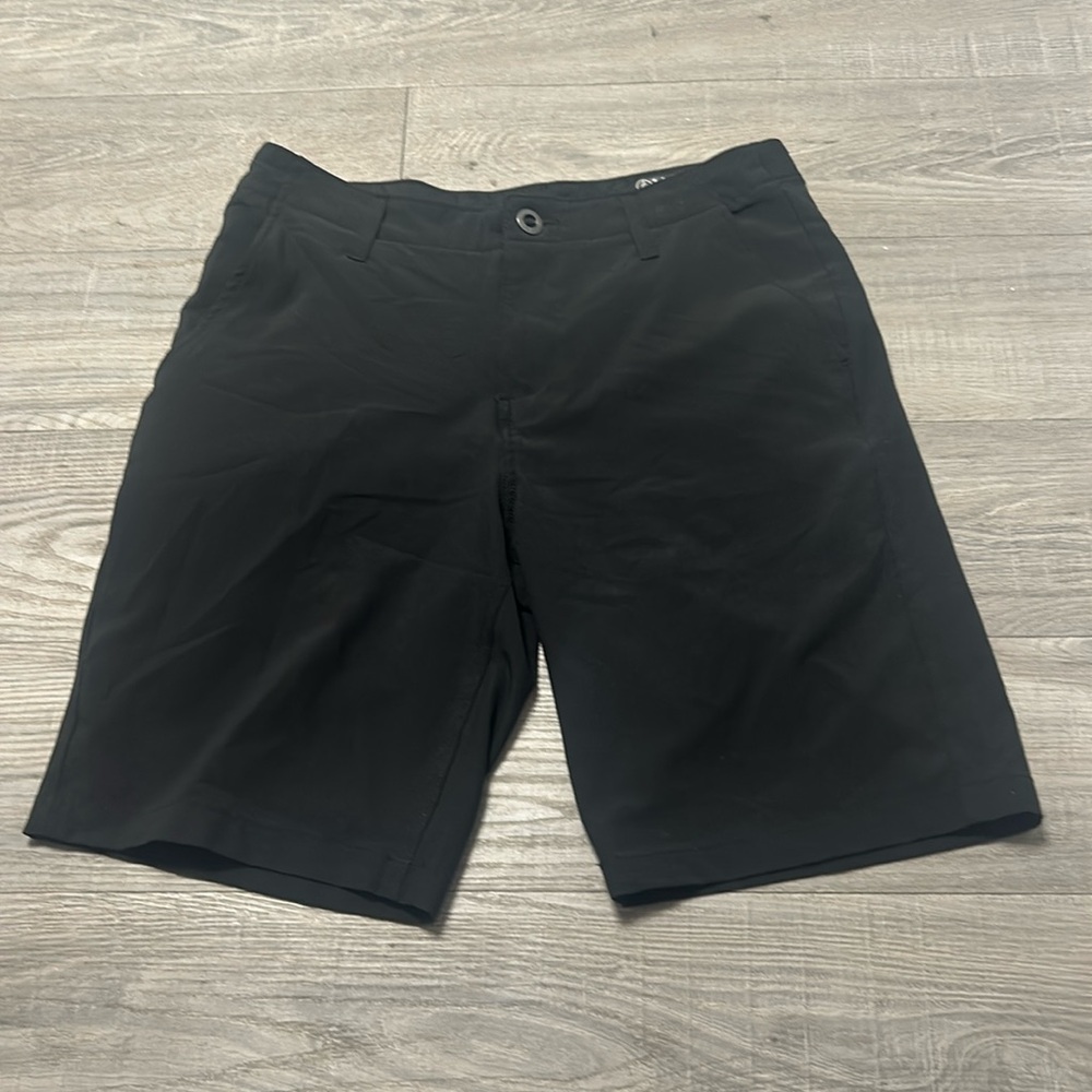 Volcom dri fit shorts